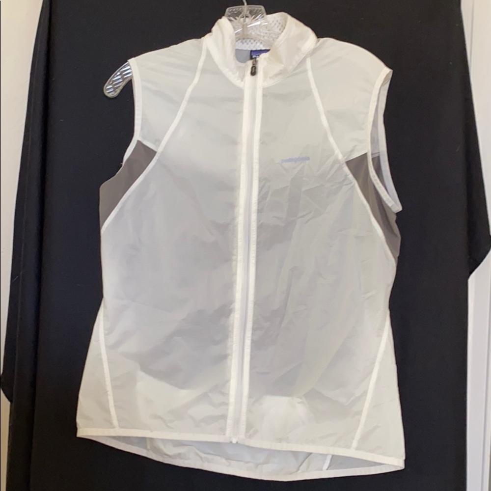 Patagonia light weight cycling vest. Wm’s L
